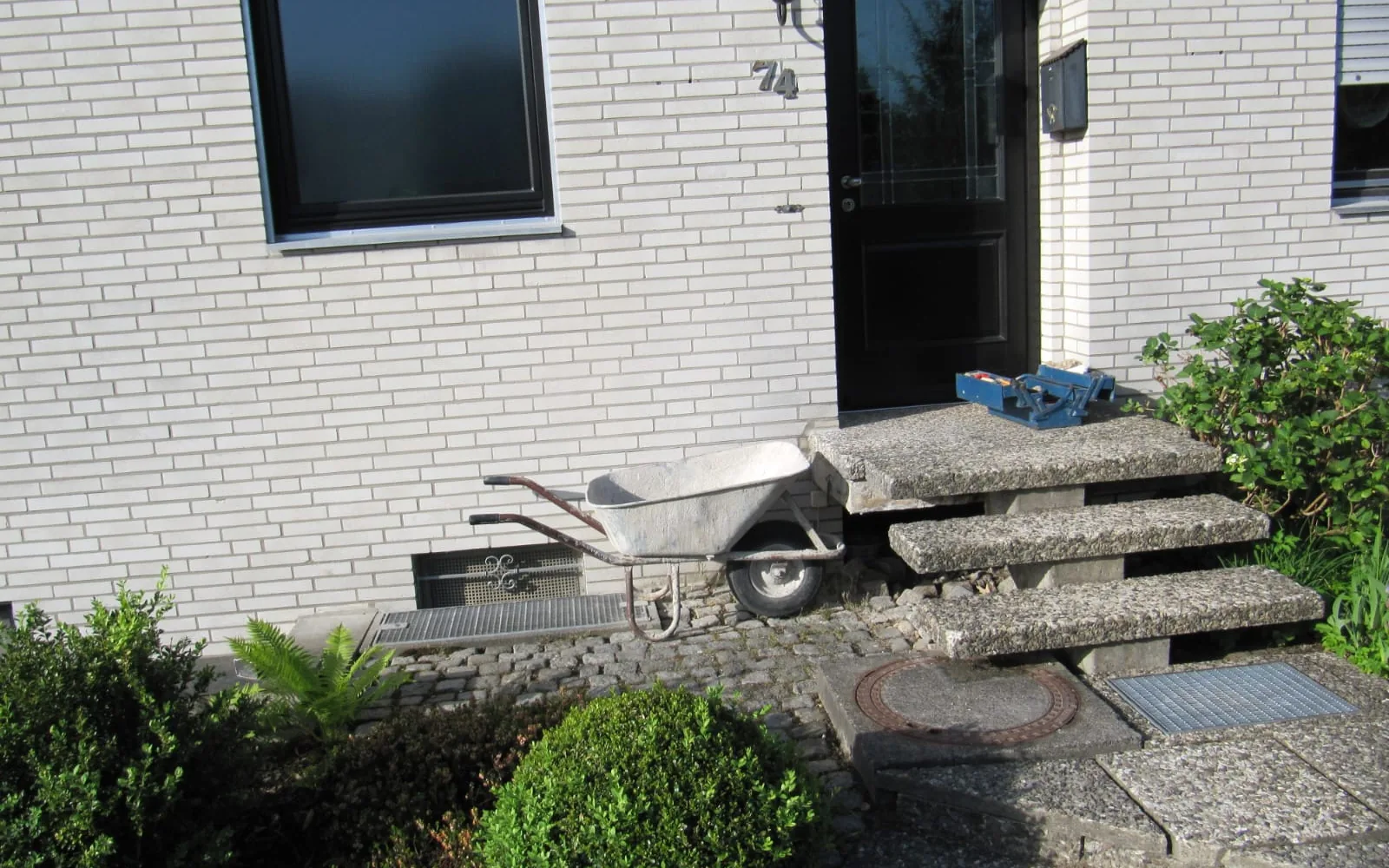 Treppenanlage aus Klinker und Granit – Zustand vor den Arbeiten